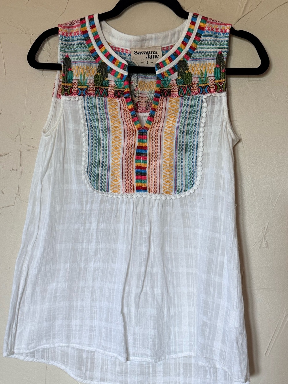 Savanna Jane White Sleeveless Split-Neck Top with Multicolor Embroidered Yoke